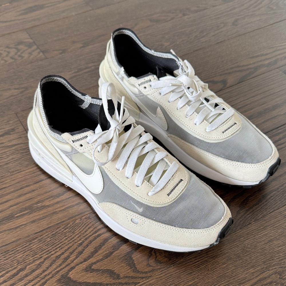 Nike Cream and Gray Running Shoes